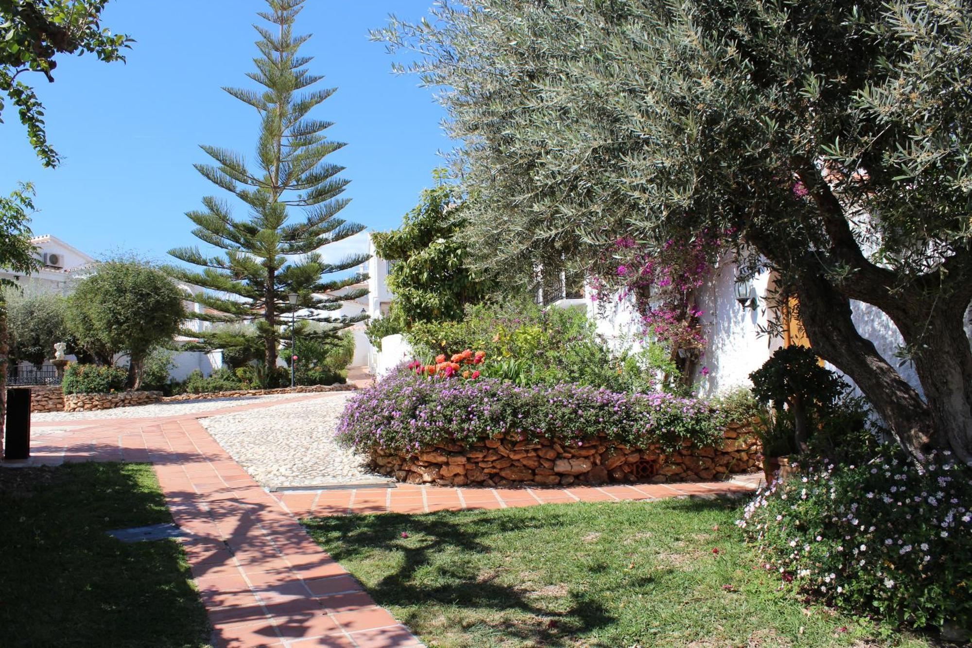 Apartamento Capistrano Village Nerja Esterno foto